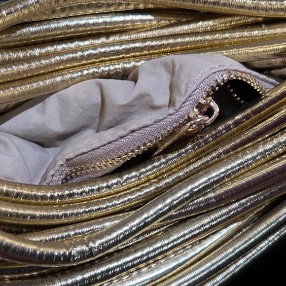 Gold Faux Leather Double Knot Luxury Handbag, Dressy Evening Handbag - Picture 5 of 6